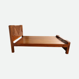MAARK QUEEN SIZE BED CC-28 WCF