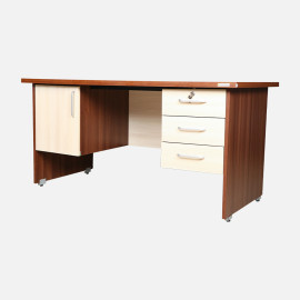 MAARK ACTION OFFICE TABLE 1500*750*750 SW