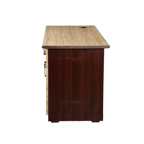 OFFICE TABLE IN PARTICAL BOARD WITH MICA FINISH